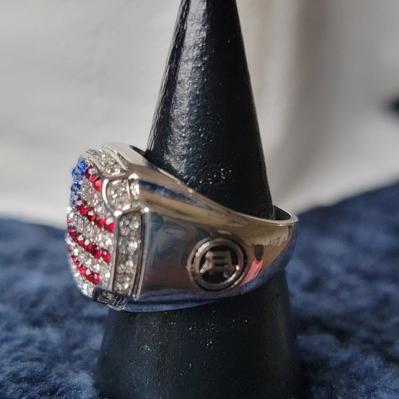 USA flag design ring - Picture 9 of 11